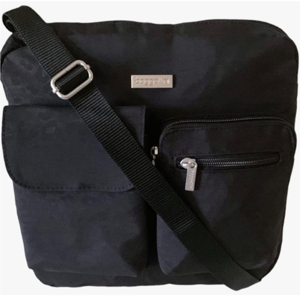 Baggallini Black Crossbody Bag
